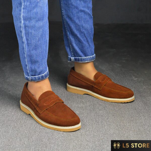 014 suede - Image 2